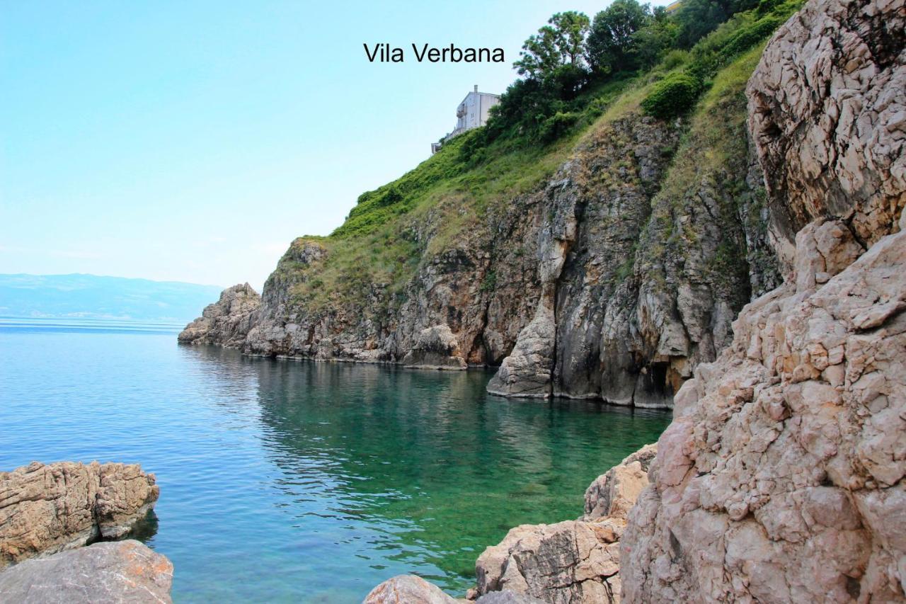 Vila Verbana Apartments Vrbnik  Exterior foto